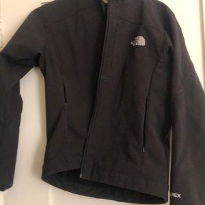 North Face Women’s Apex Shell